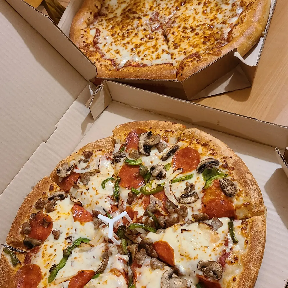 Gluten Free Pan and Stuffed Crust