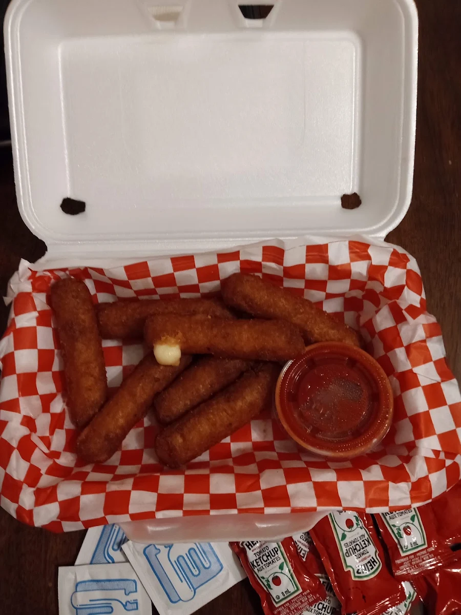 Cheesy Mozzarella Sticks 5pcs - Oo, Chicken N’ Dough Express