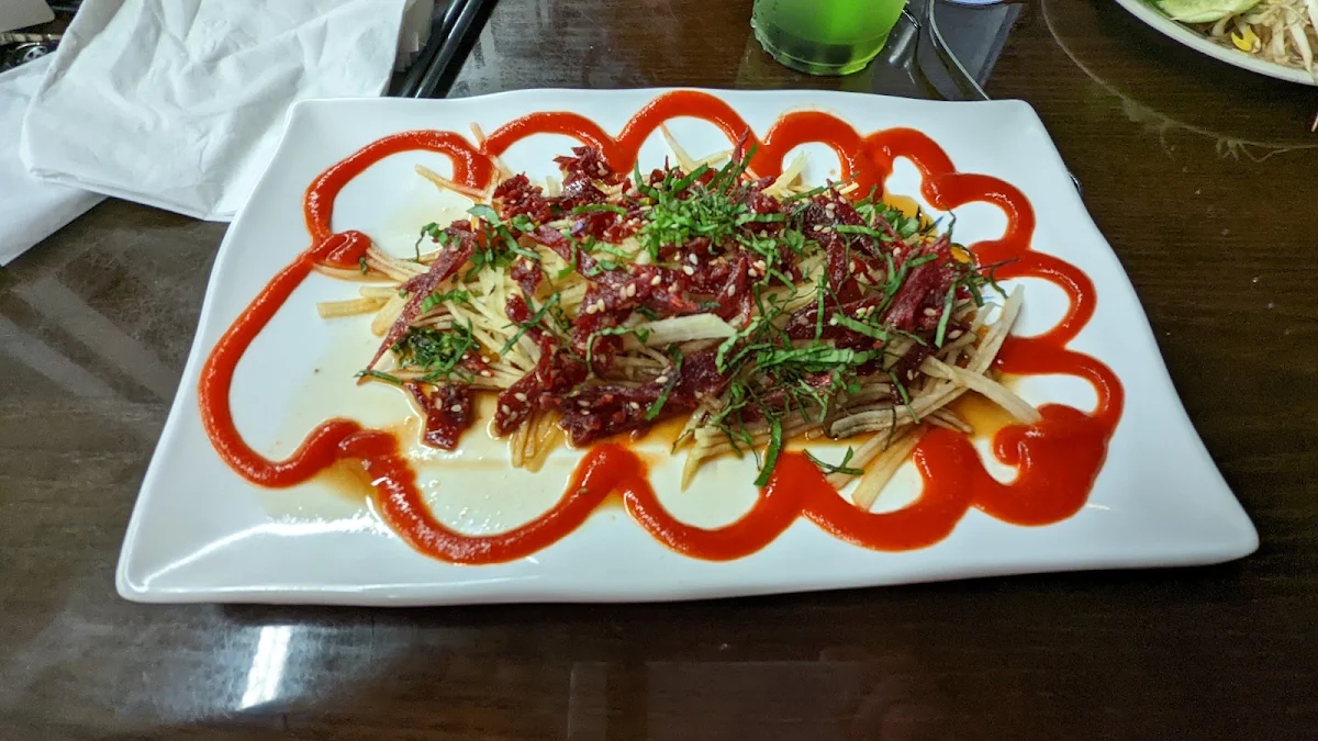 Beef Jerky Papaya Salad