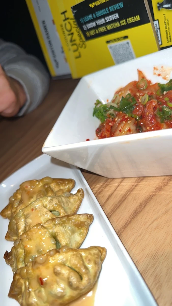 Age Gyoza Veg, KINTON RAMEN OTTAWA