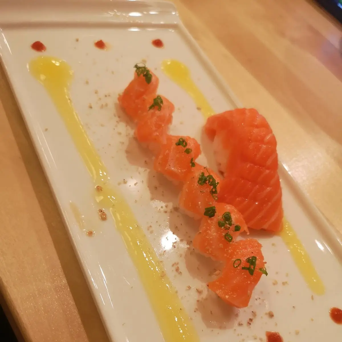 Salmon Sashimi