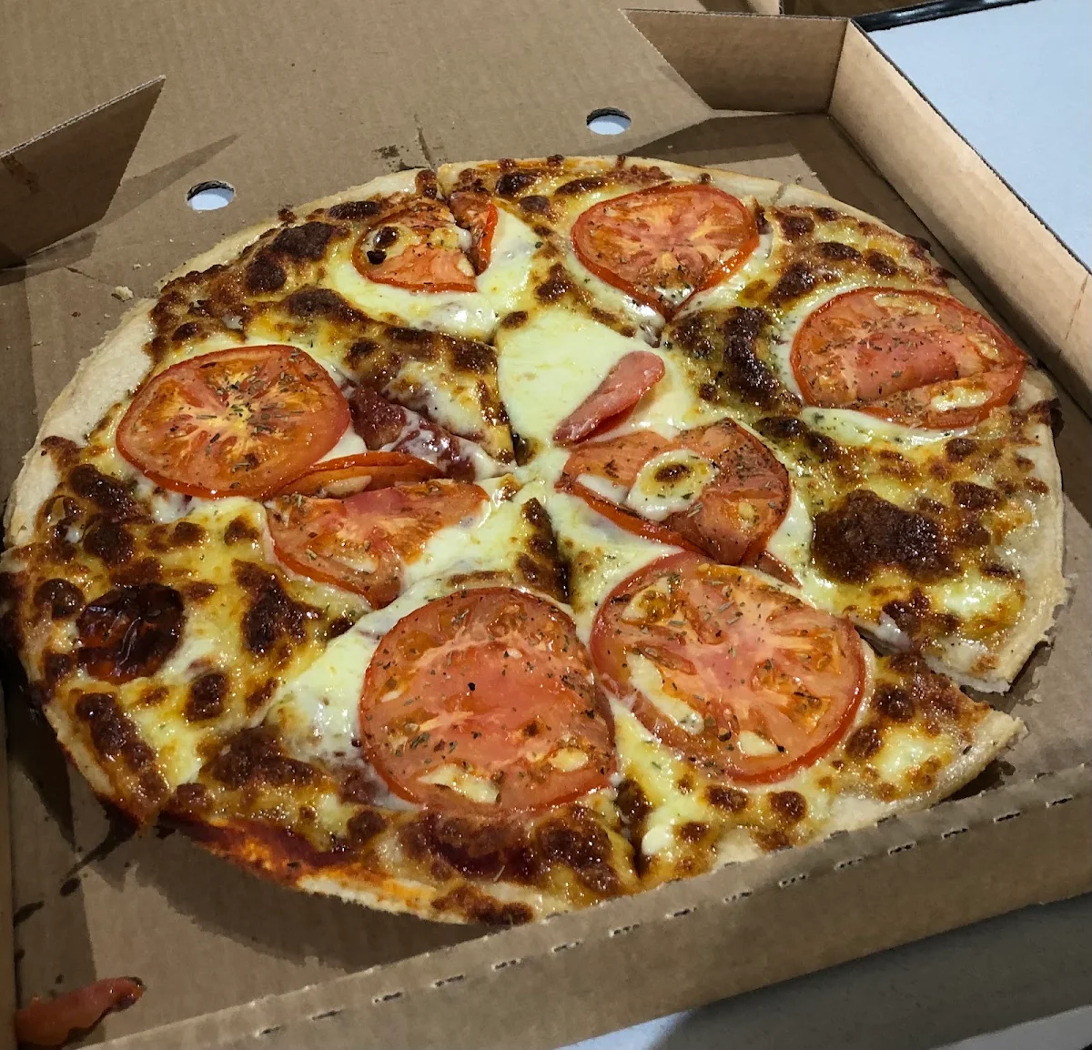 Margherita Pizza, The Last Hoot - Cafe, Bar & Pizzeria