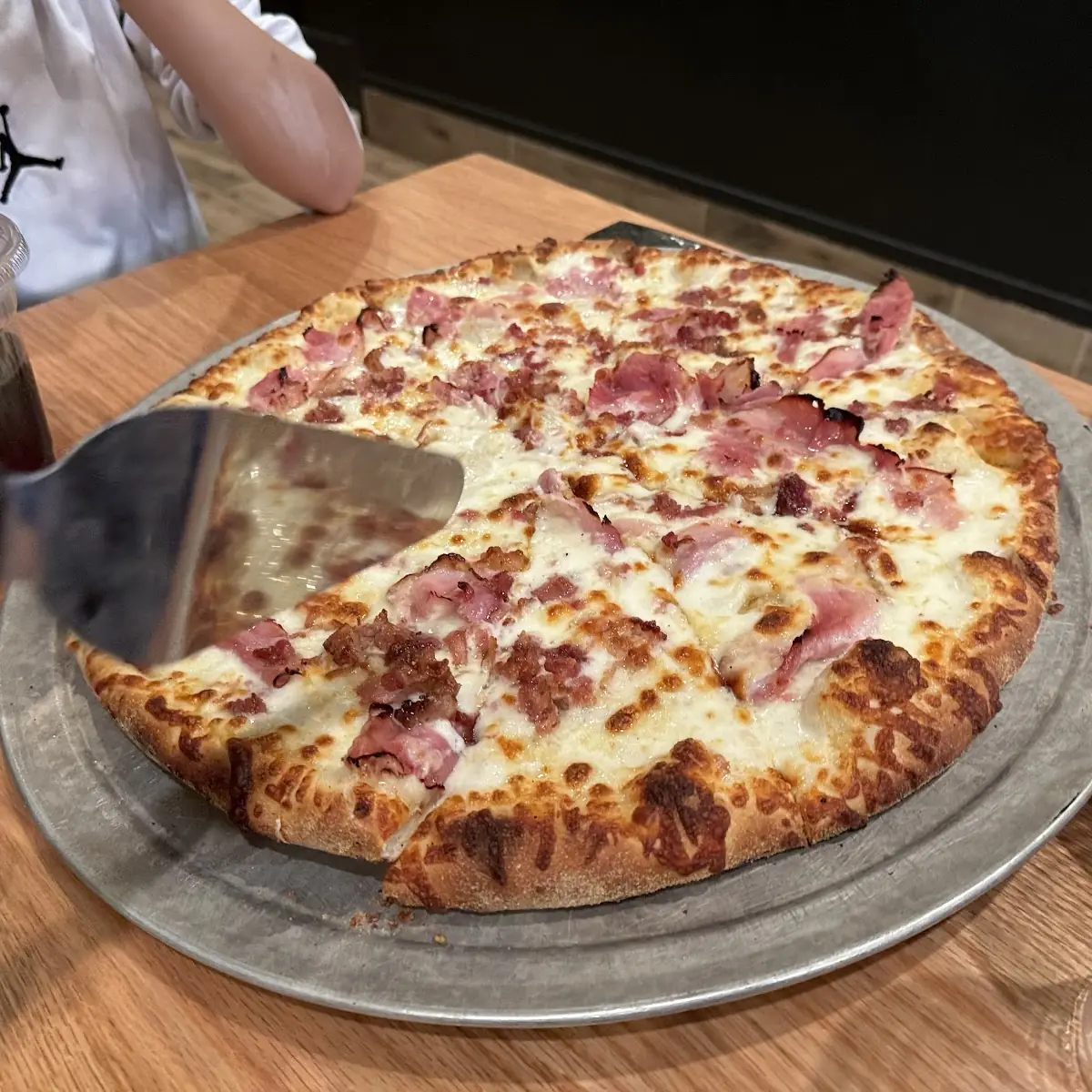 Hawaiian Pizza