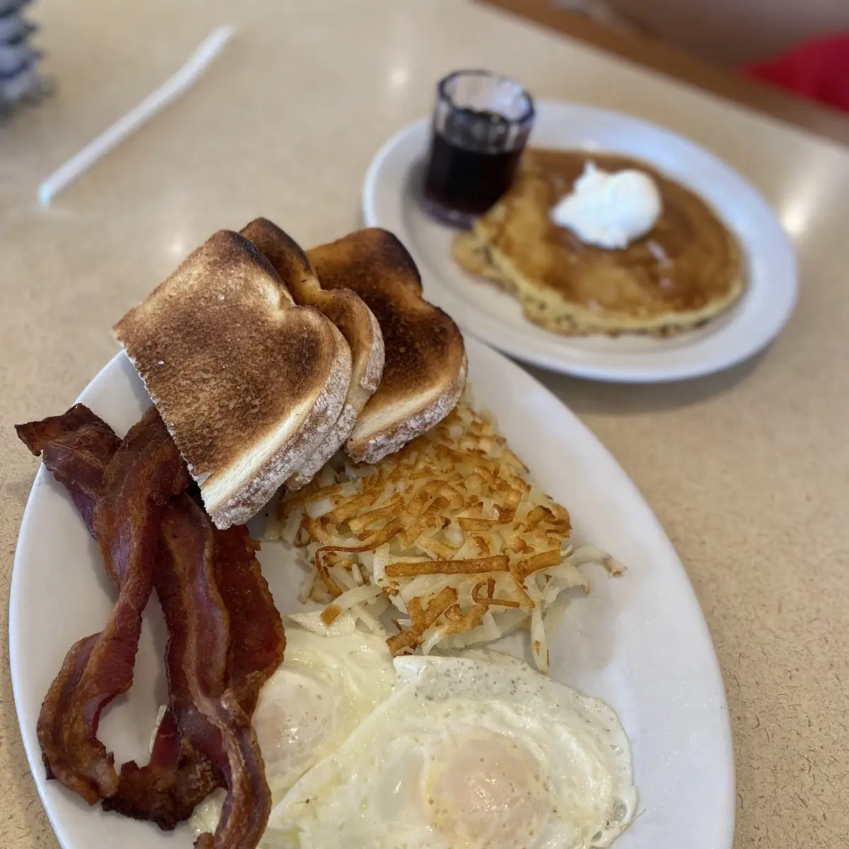 Daily's Smokehouse Bacon & Eggs