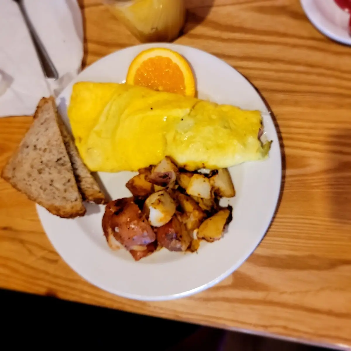 Western Omelette Breakfast Potatoes & Wheat Toast