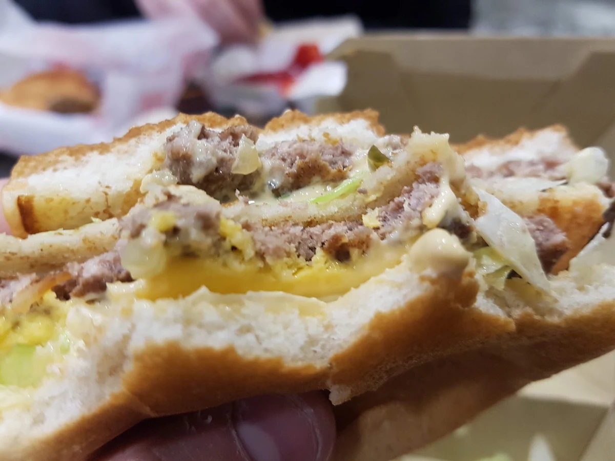 Cheeseburger, McDonald's