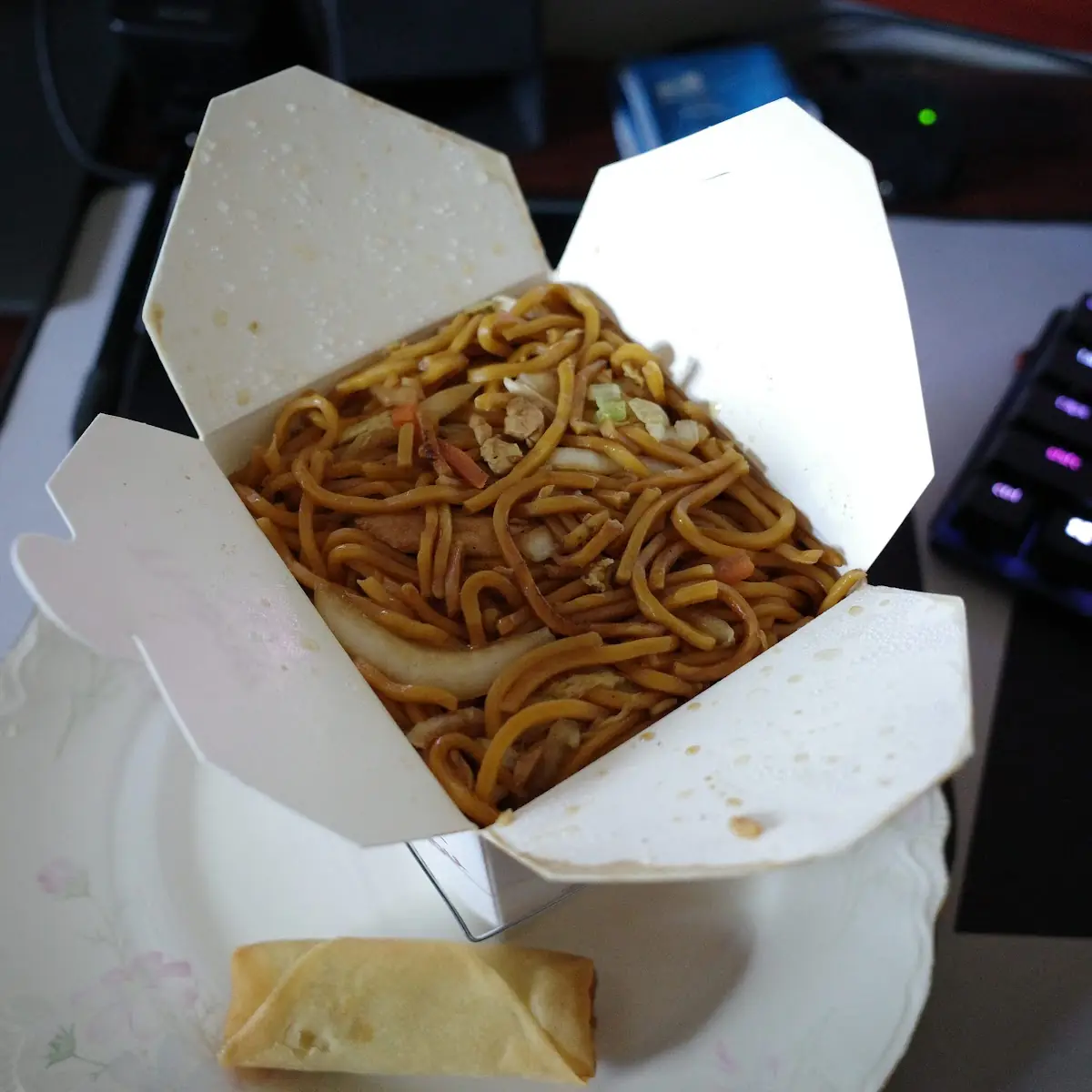 Chicken Lo Mein