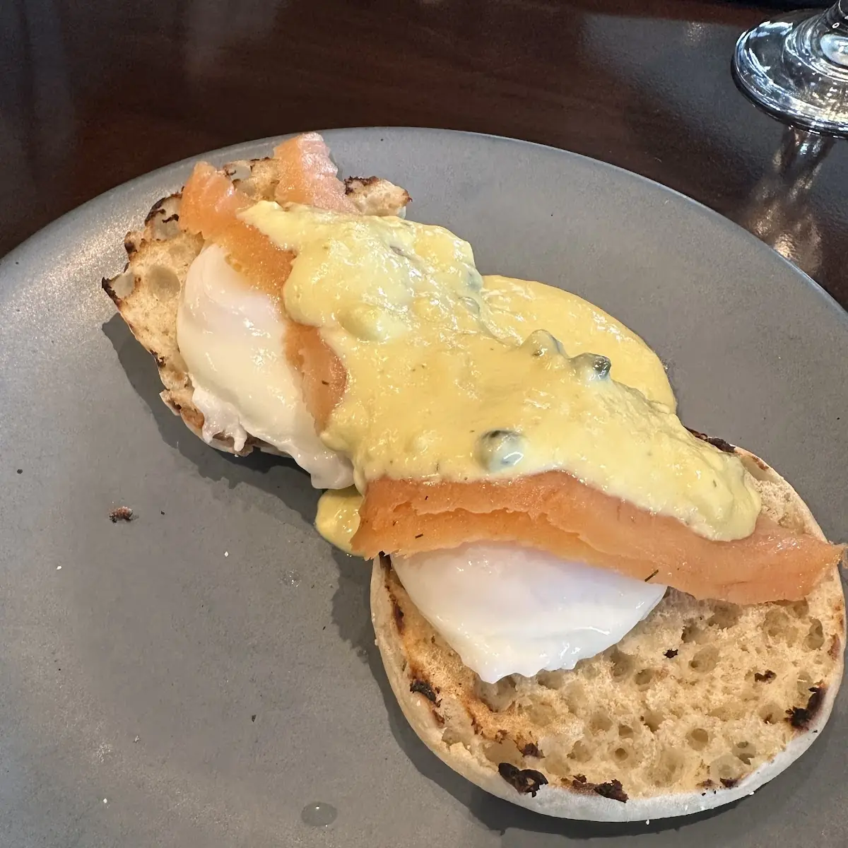 Salmon Benedict
