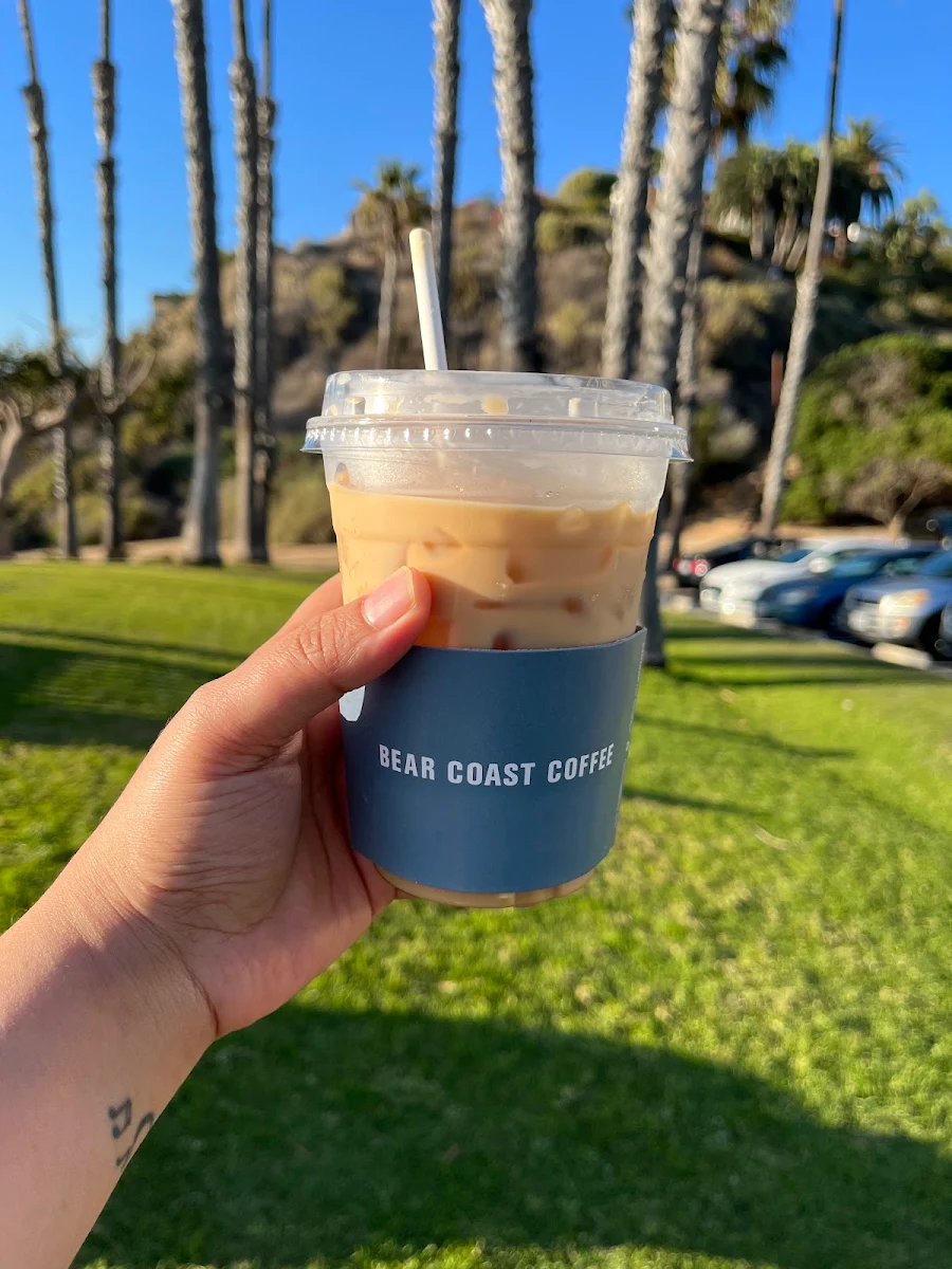 Iced Vanilla Latte with Oat Milk