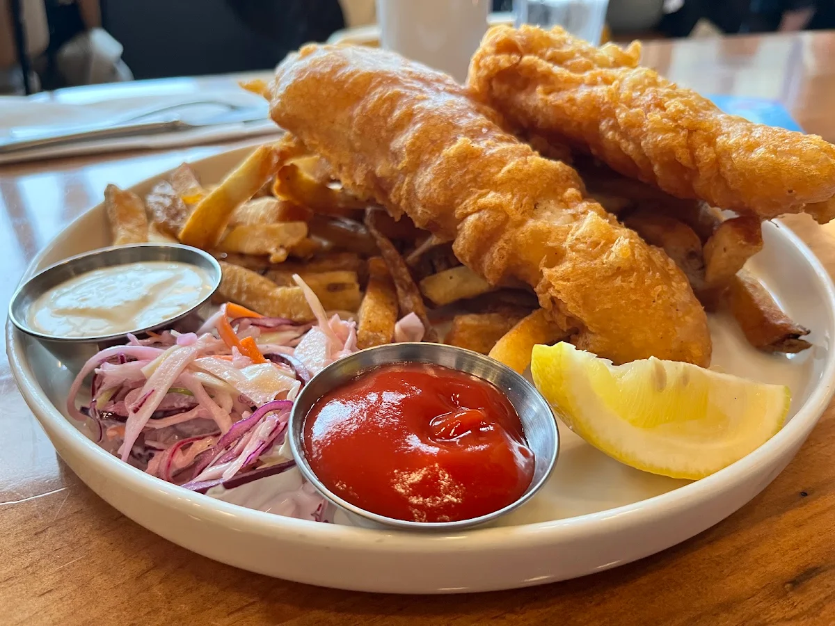 Fish N' Chips, Sea Rocket Oyster House