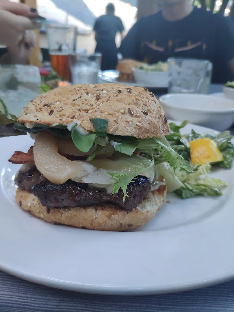 Angela Burger