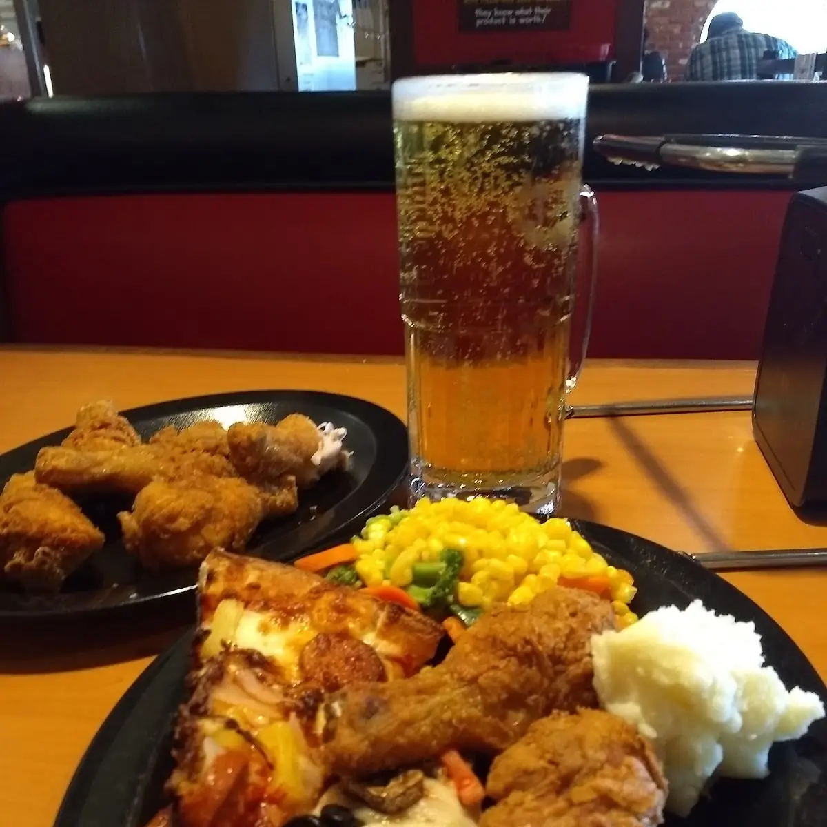 Pizza Pollo Y Cerveza Stella