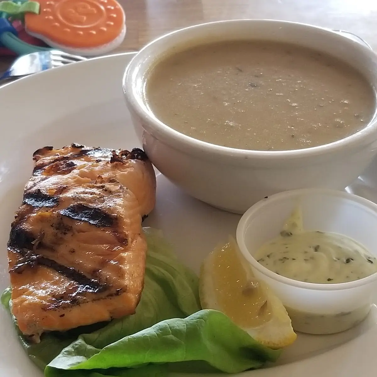 Grilled Salmon with Potatoe