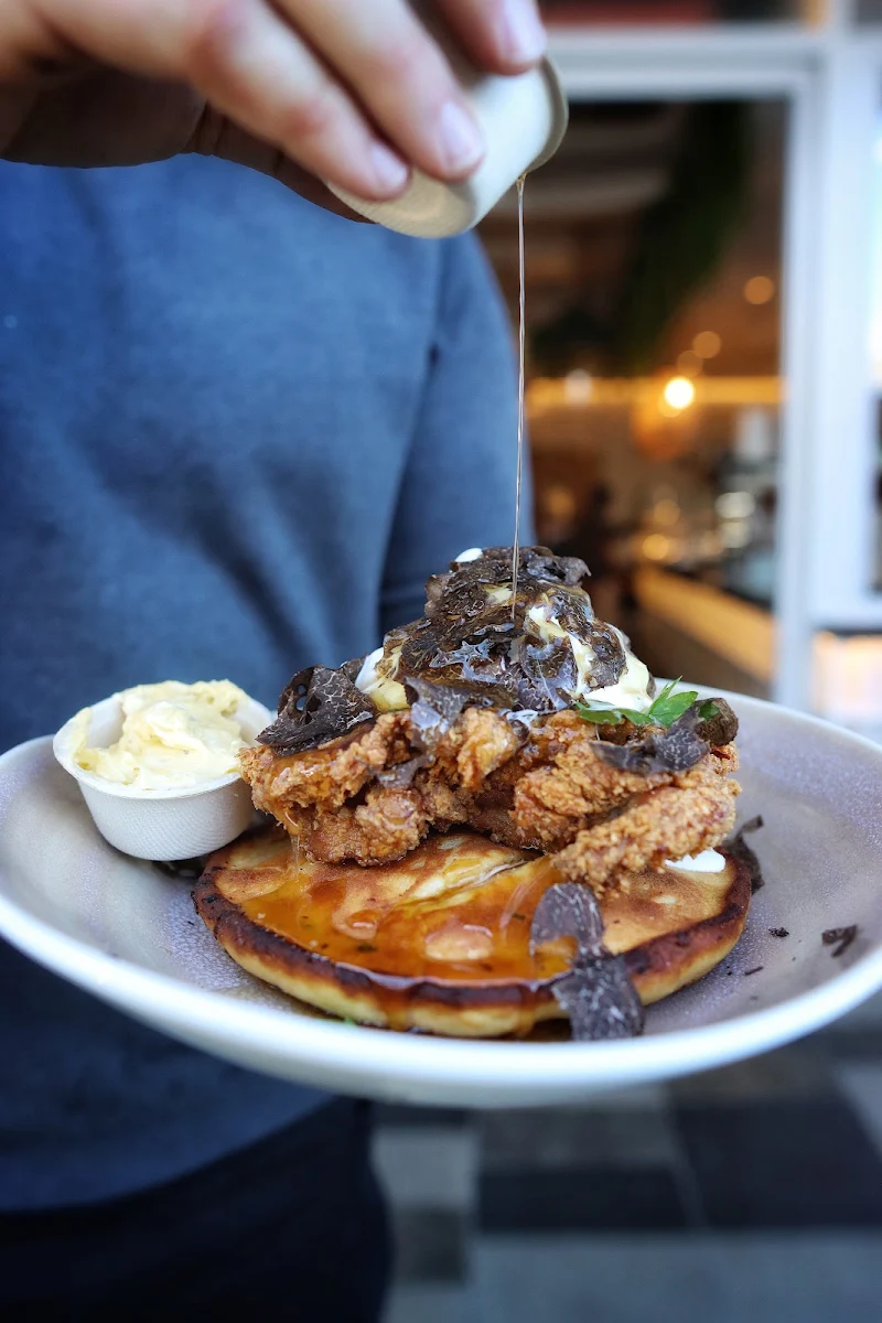 Fried Chicken Benedict, Goodfields Eatery