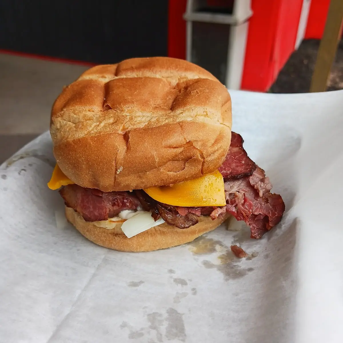 Brisket Sandwich w Chees
