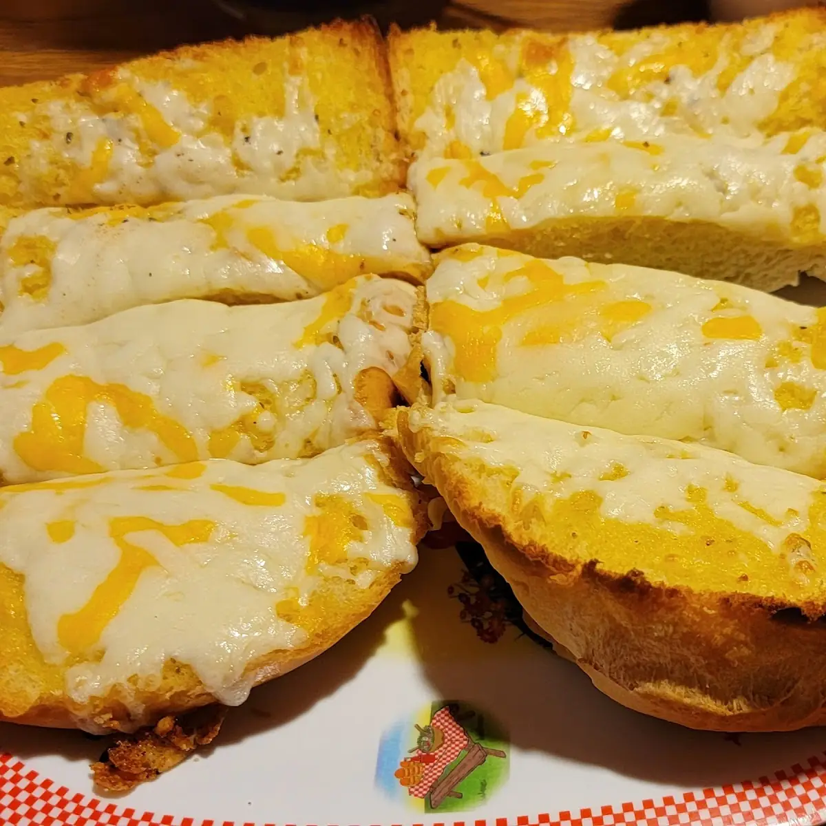 Cheesy Garlic Bread