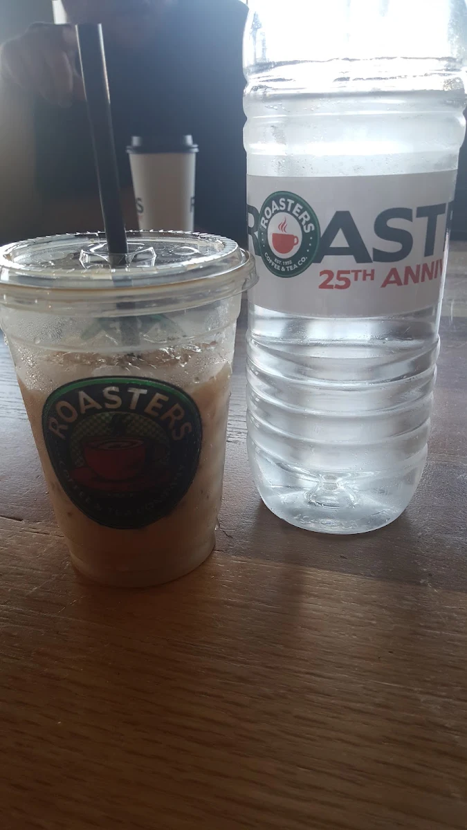 Iced Caramel Macchiato