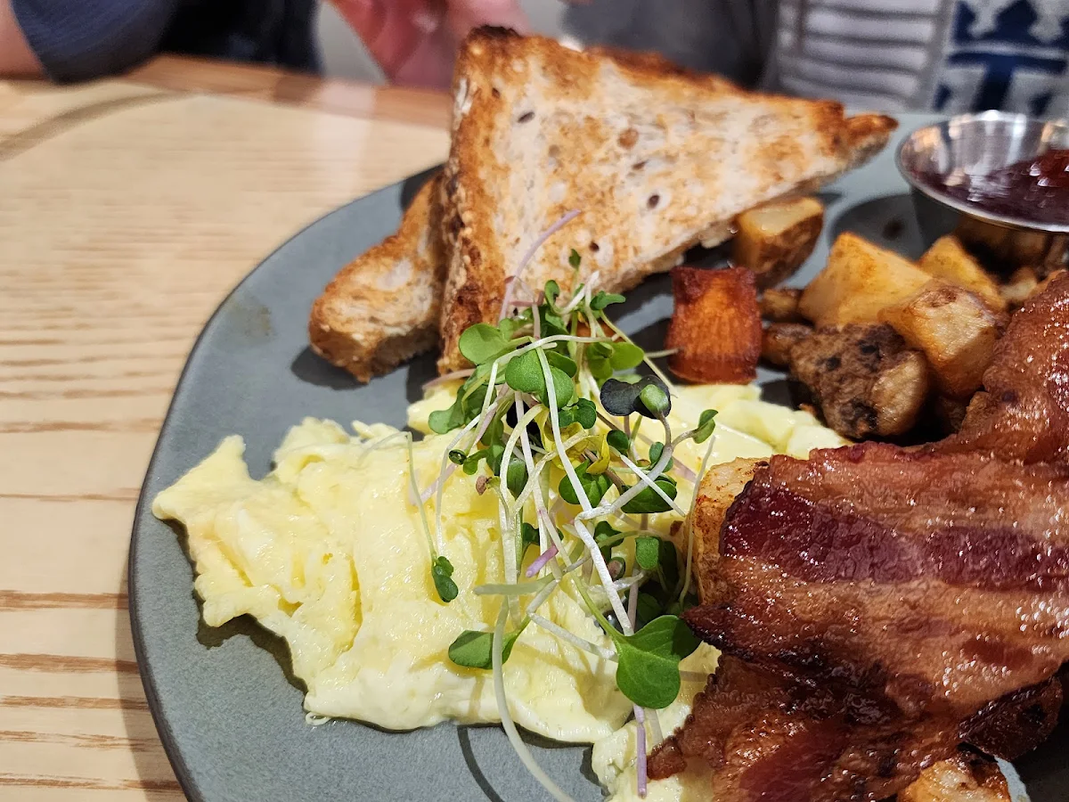 Kids Little Monki, Monki Breakfast Club & Bistro Greenwich