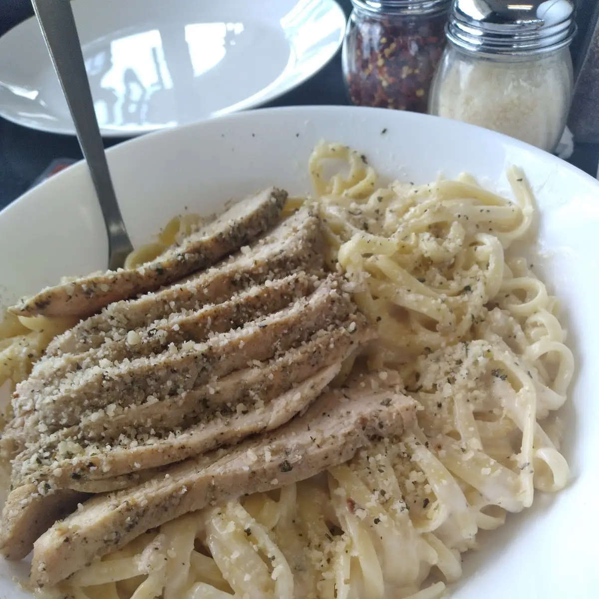 Fettuccine Alfredo with Chicken