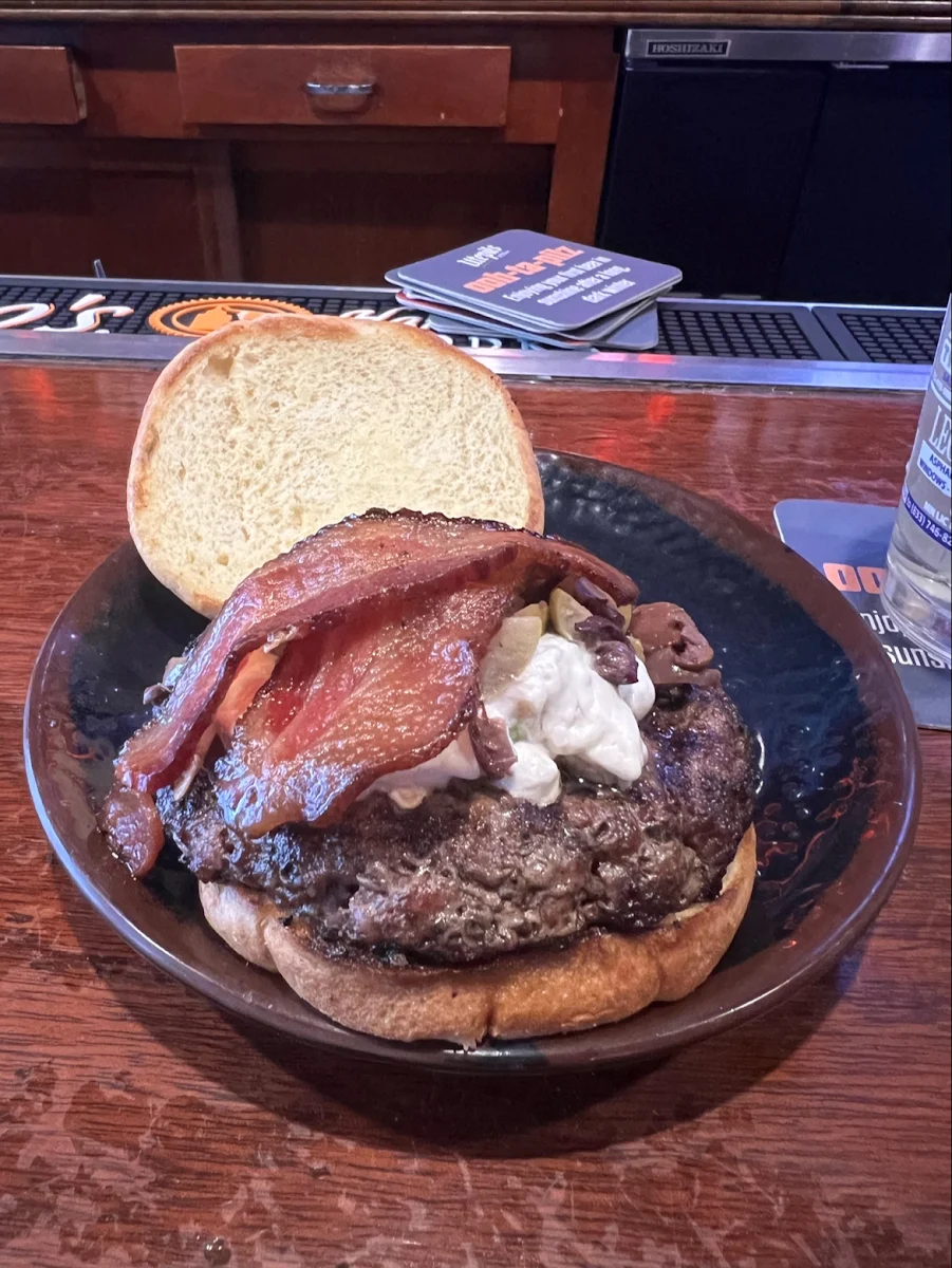 Olive Street Burger