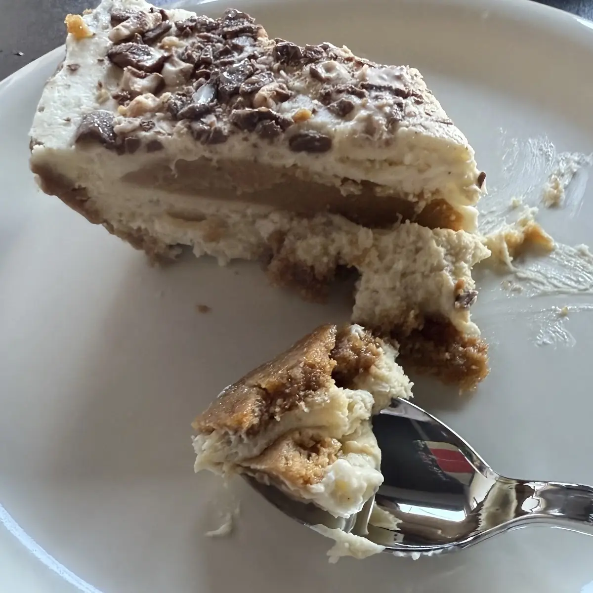 Banana Oreo Cookie Cheesecake Slice