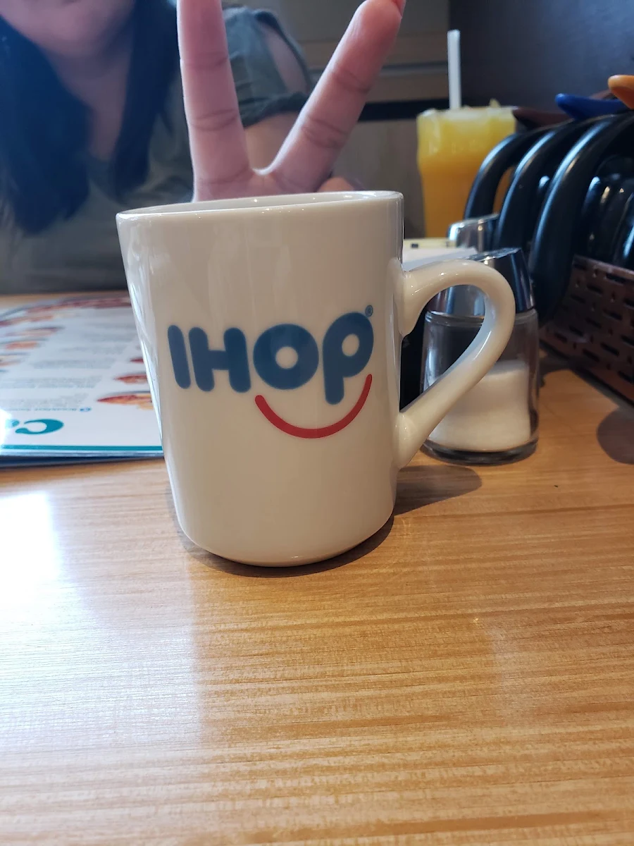 Unlimited Coffee Refills, IHOP