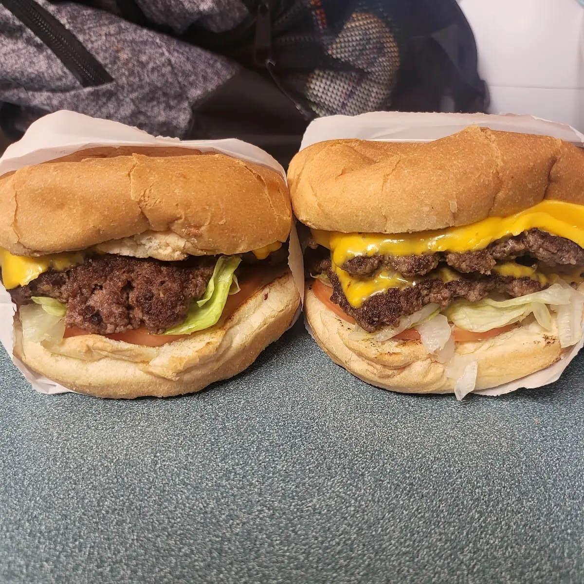 Single Cheese Burger