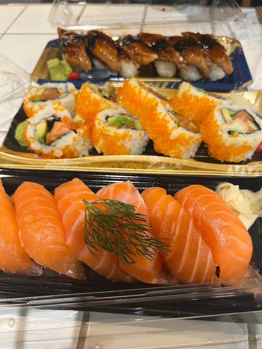 Sushi Cá Hồi, Maguro Bar - Glen Waverley