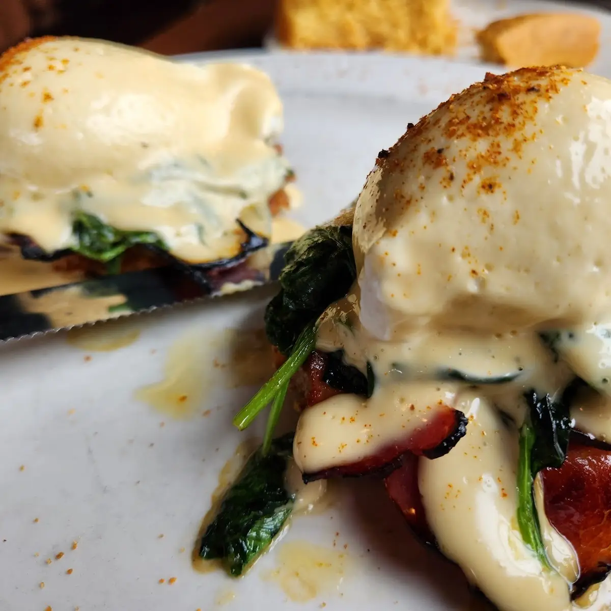 Eggs Benedict