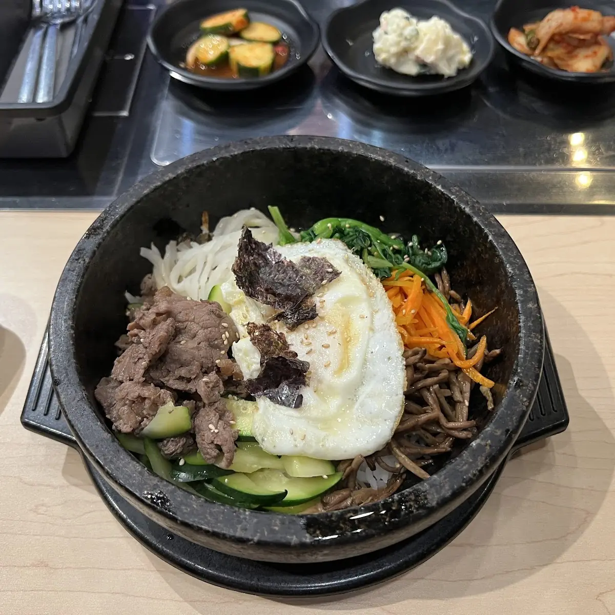 Galbi Dolsot Bibimbap