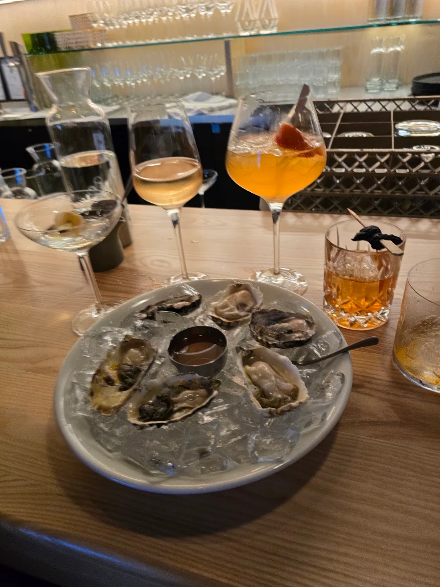 Oysters on the Half Shell, Ombré