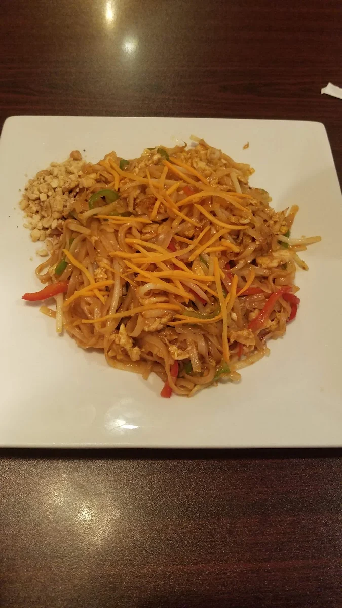 Chicken Pad Thai