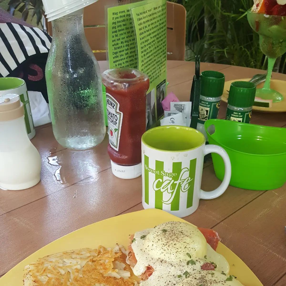 Salmon Benedict