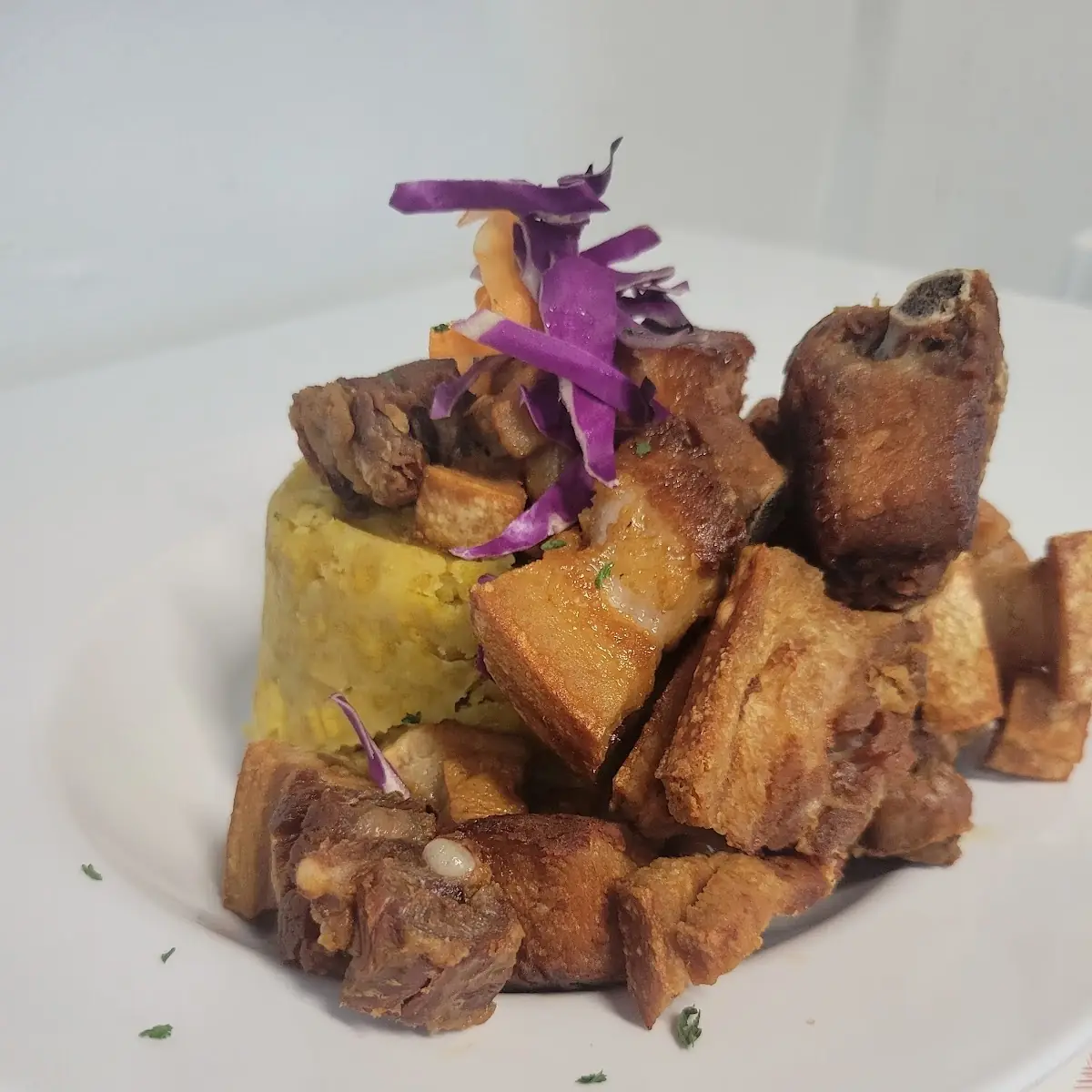 Mofongo Relleno de Kan Kan