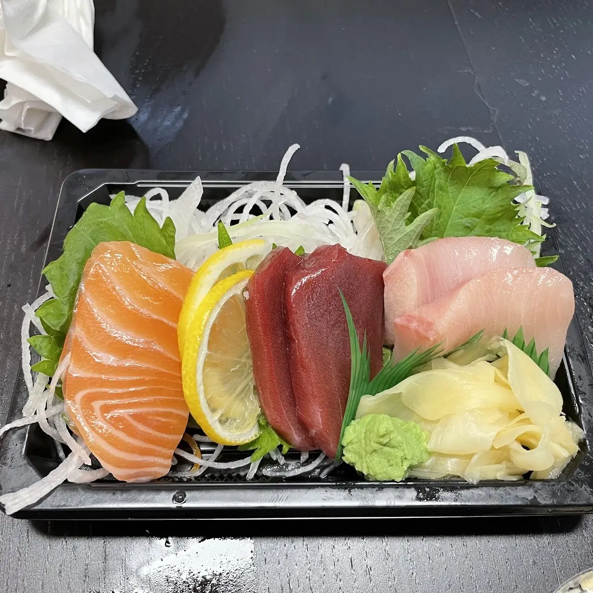 Sushi & Sashimi Combo