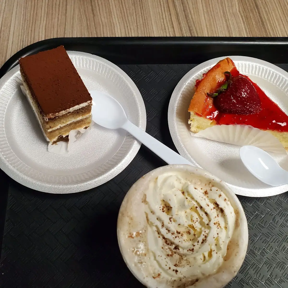 Tiramisu Strawberry Cheesecake