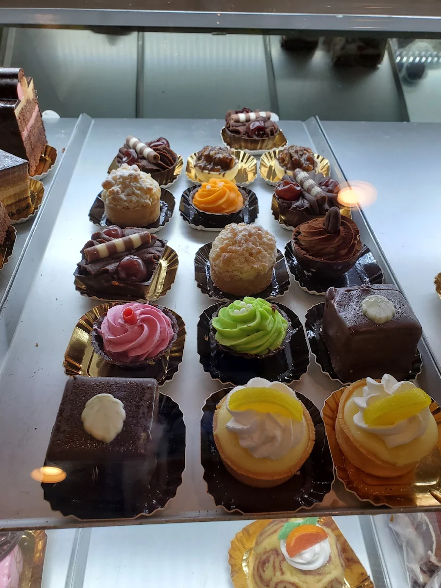 Mini Cakes