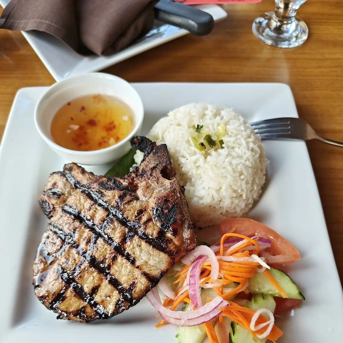 Com Suon - Grilled Pork Chop