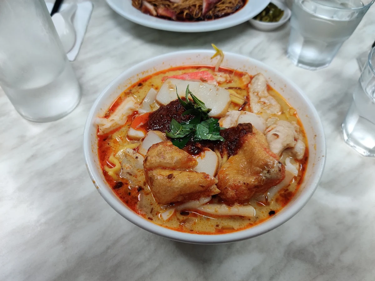 Chicken and Seafood Laksa, NanYang Café