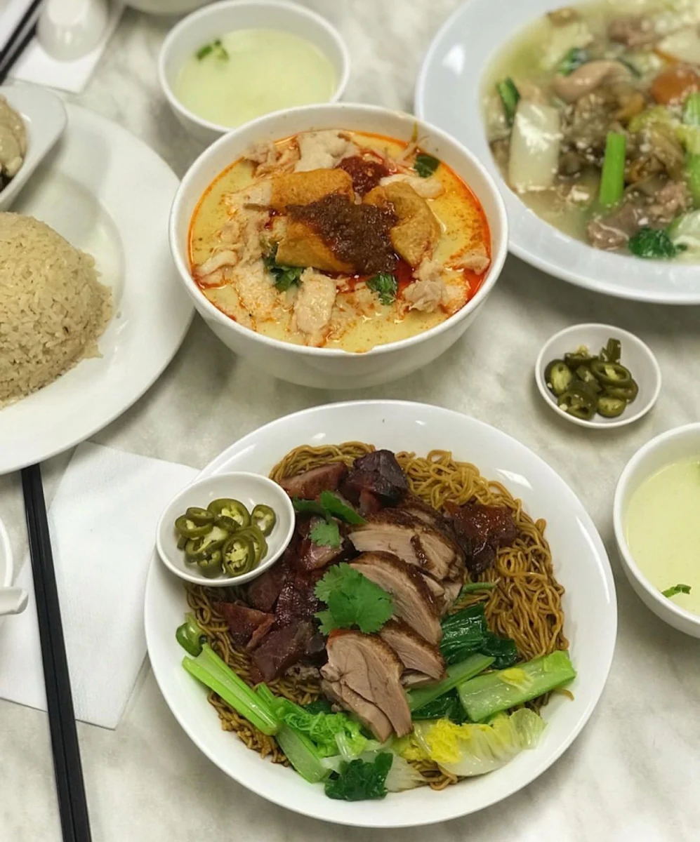Tossed Noodles, NanYang Café