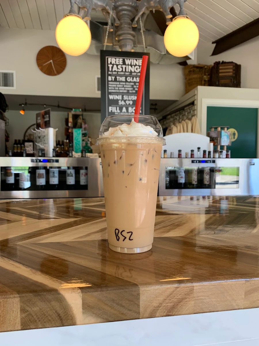 Iced Caramel Macchiato