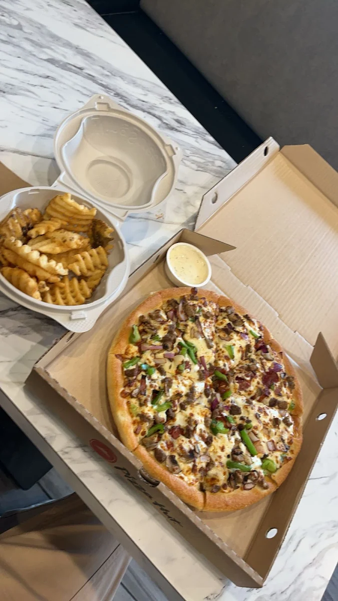 Highlights, Pizza Hut
