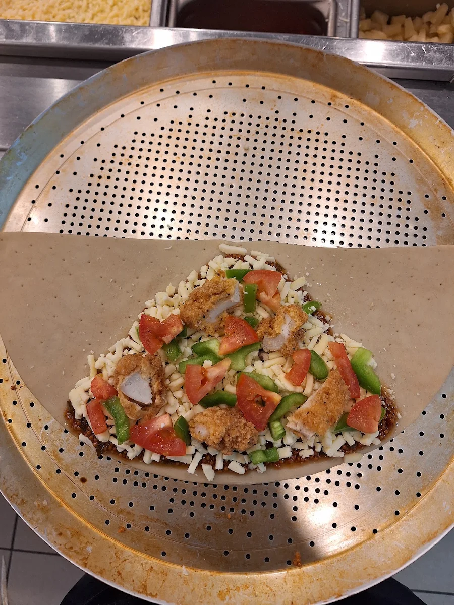 Highlights, Pizza Hut