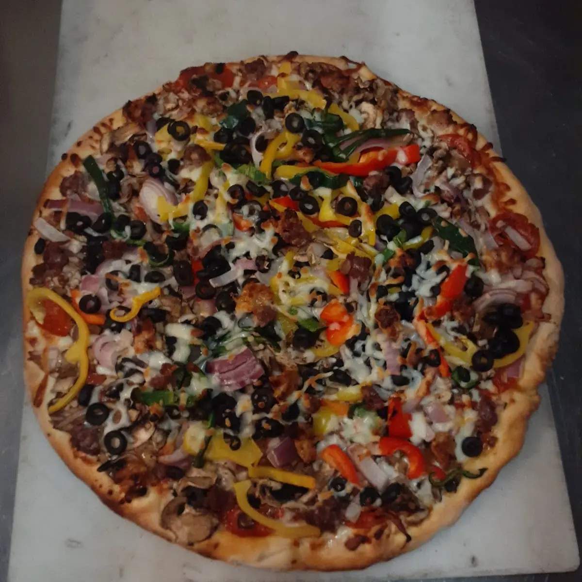 Large Combo Pizza
