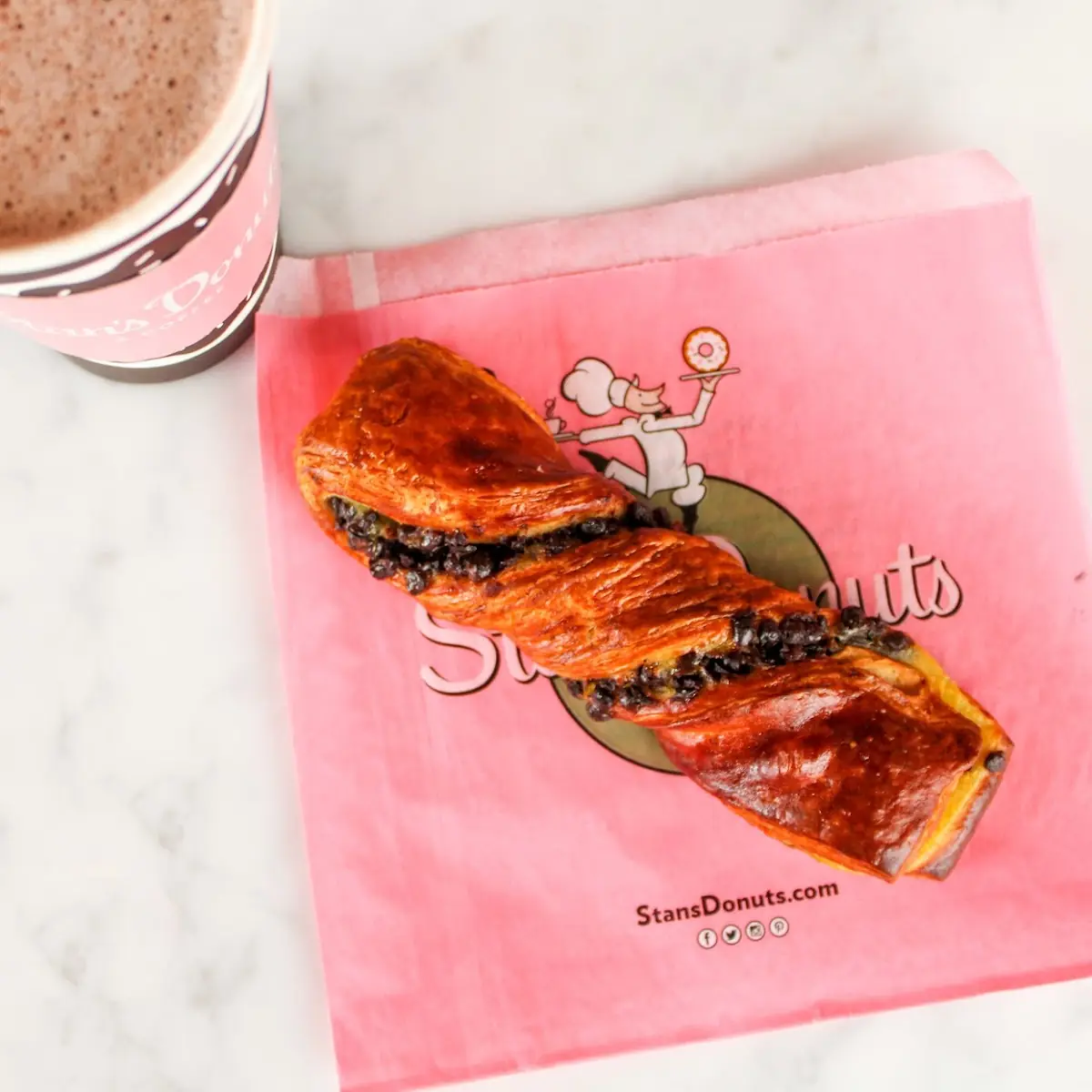 Lestan Croissant Donut
