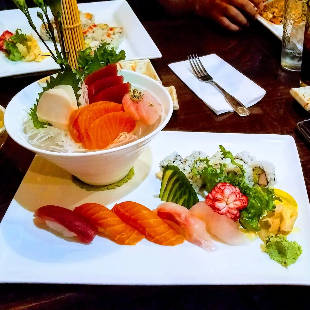 Sushi & Sashimi Combo