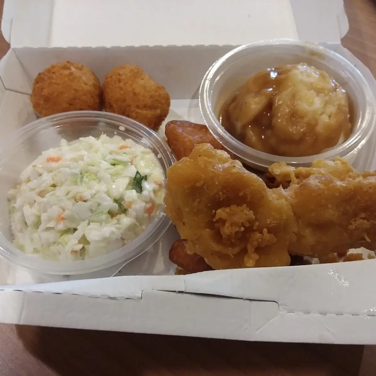 Chicken Tenders with Mashed Potatoes and Gravy