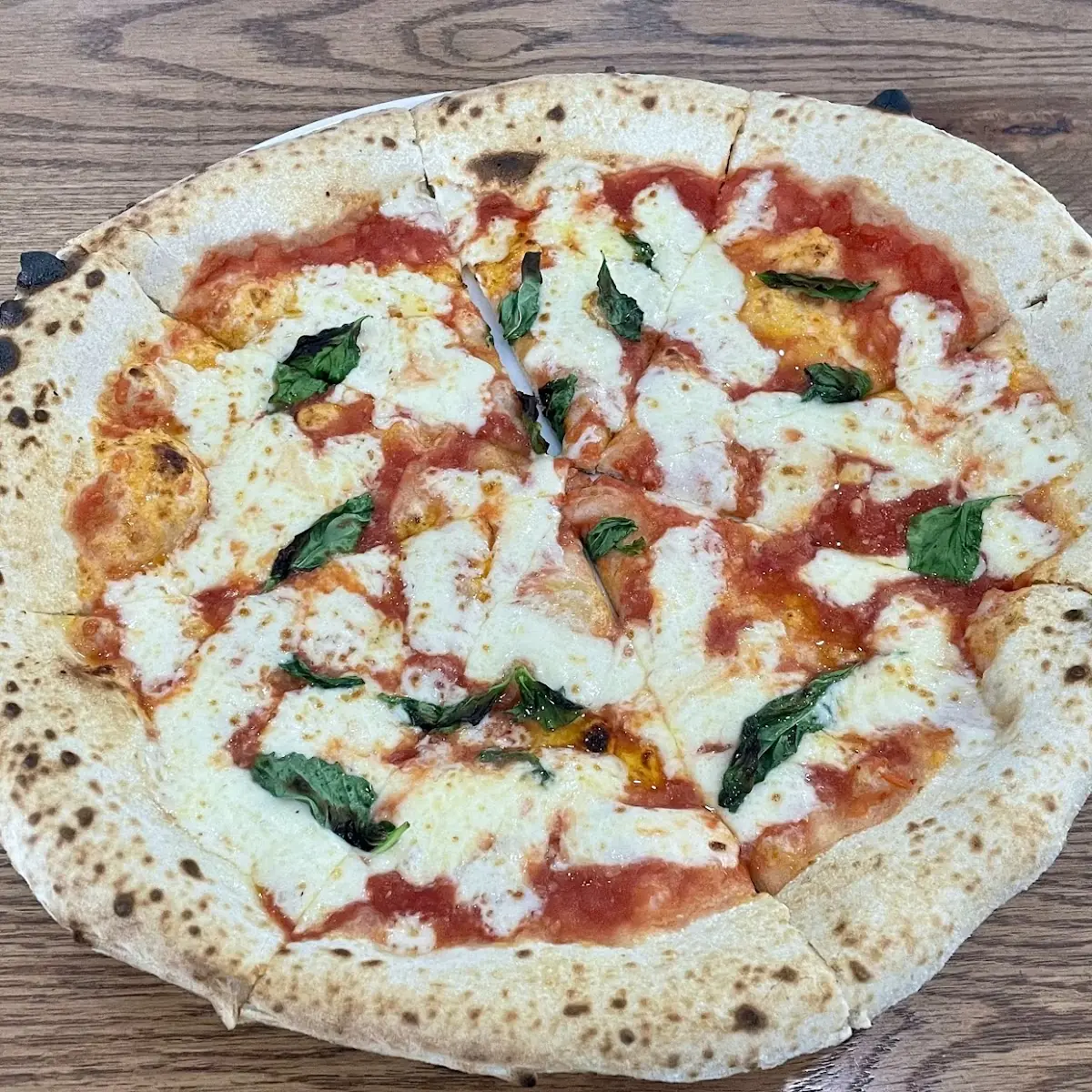 Neapolitan Margherita Pizza