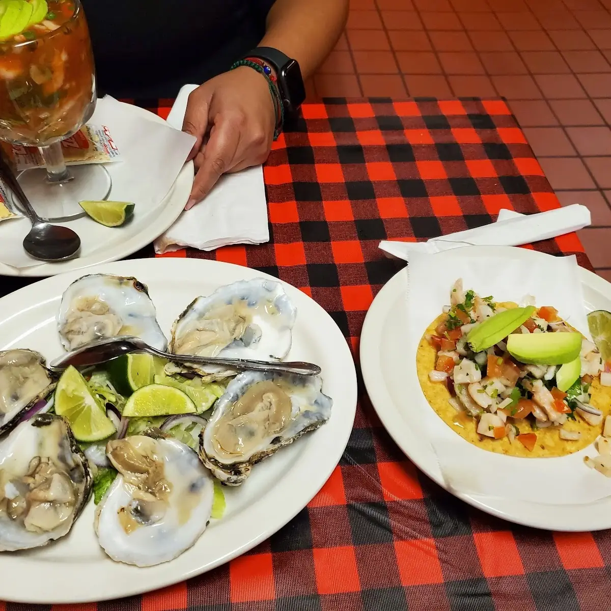 Fresh Oysters & Tostada De Ceviche