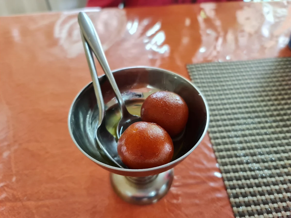 Gulab Jamun with Ice Cream, Tandoor Indian Cuisine